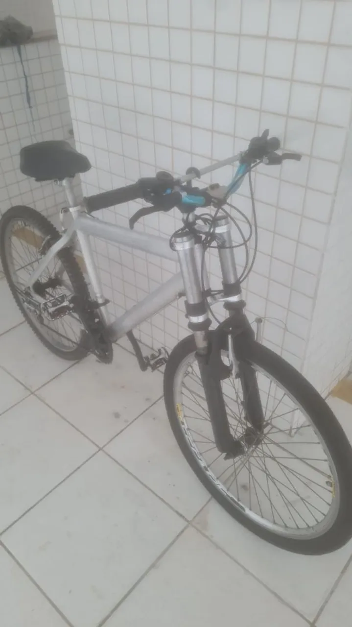 Bicicleta Aro 26 - Mountain Bike