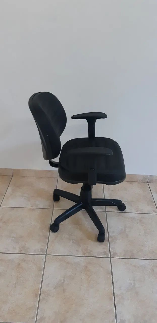 Cadeira executiva tescaro  - Foto 2