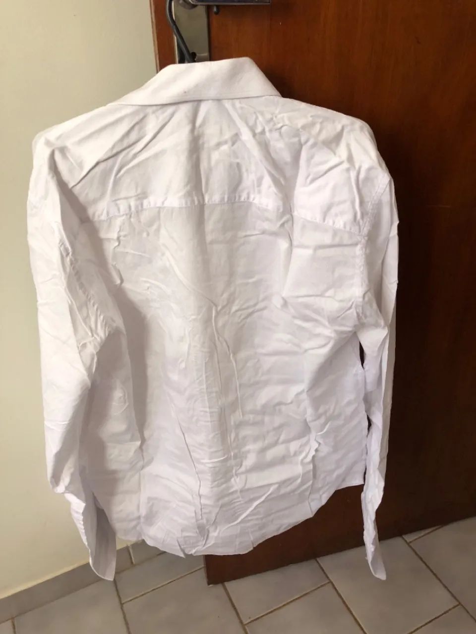 Camisa Social Branca Clássica - Foto 3