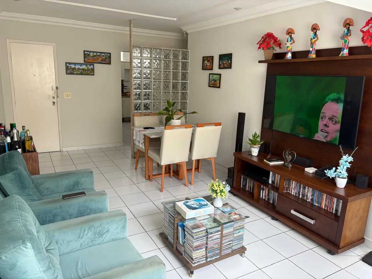 APARTAMENTO NO EDIFÍCIO SAYONARA