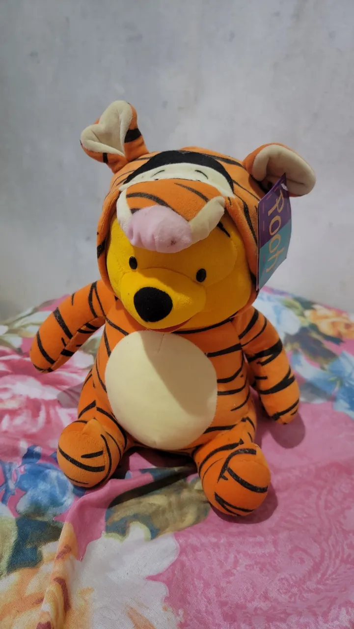 Pelúcia do Pooh Tigrão - Fantasia Infantil