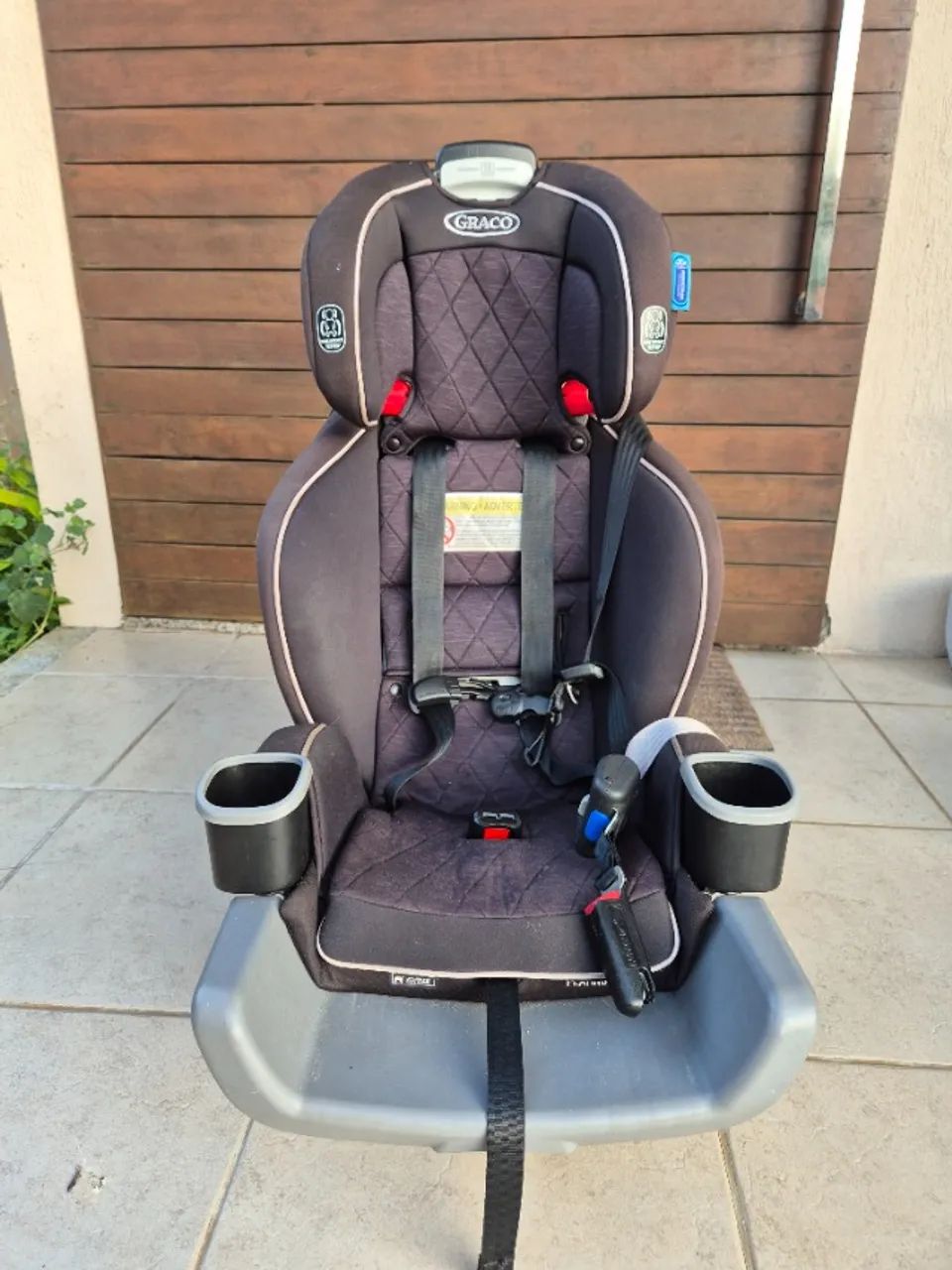Cadeirinha Graco Extend2fit Platinum com Isofix - Foto 2