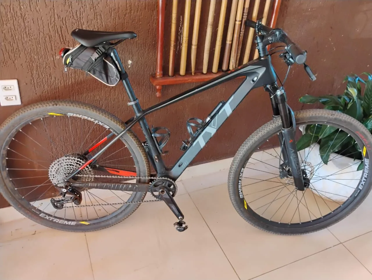 Bicicleta TYT Carbono - MTB aro 29