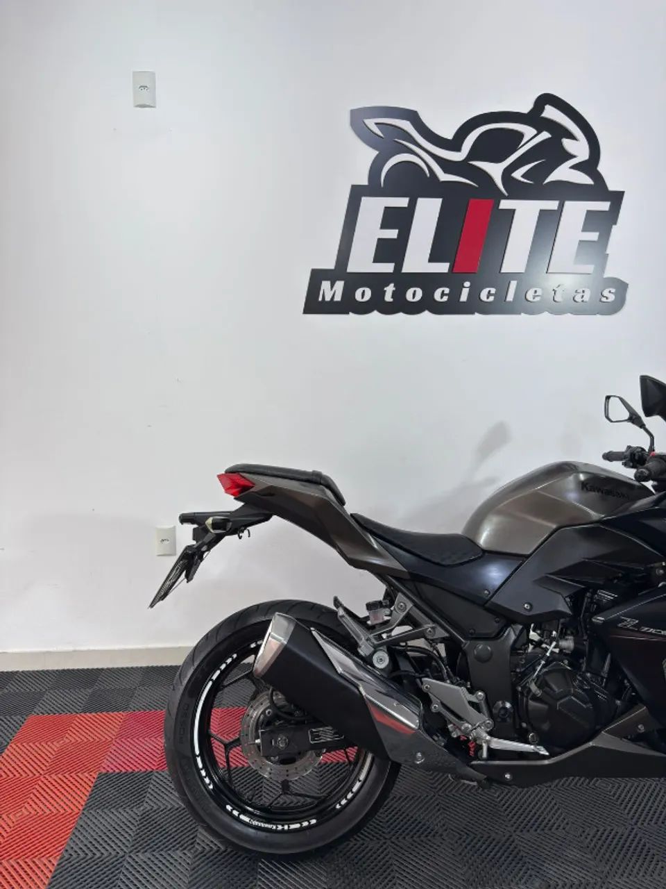 Kawasaki Z300 Cinza 2016 - Foto 2