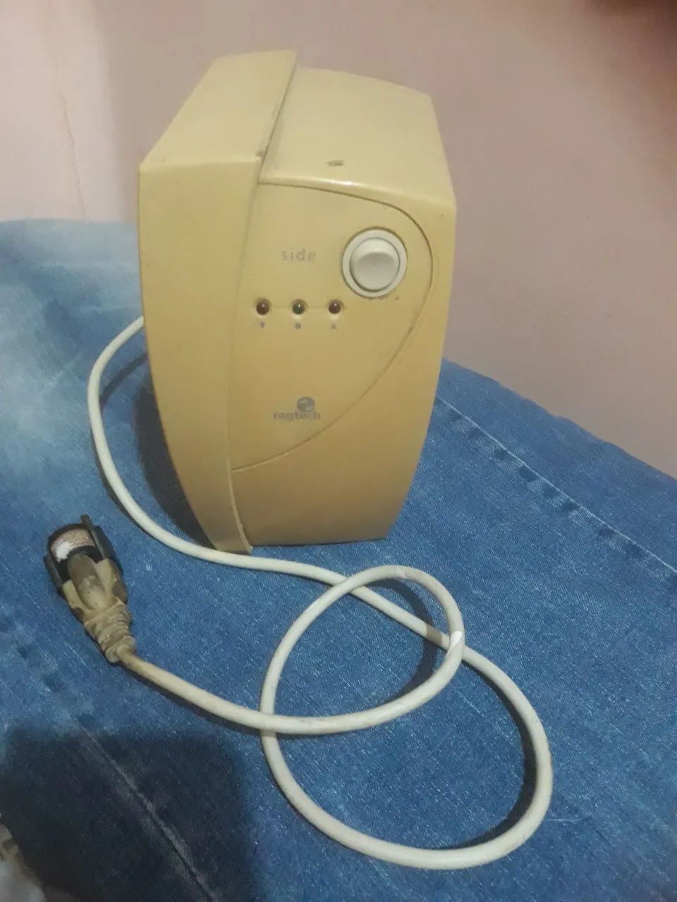 Vendo estabilizador de computador 