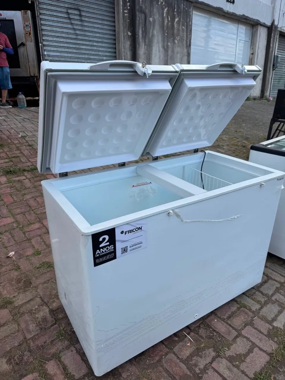 Freezer de 411 litros da fricon - Foto 3