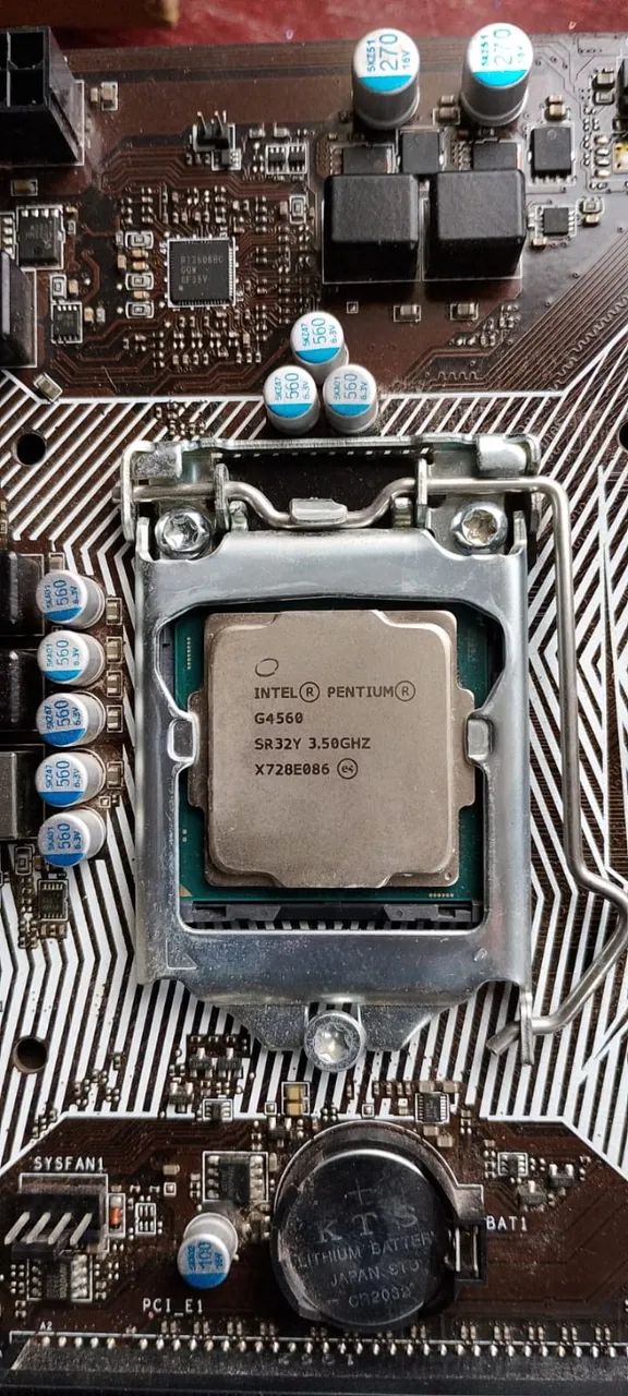 Processador  Intel 7ª geração Pentium G4560 3.5GHz 