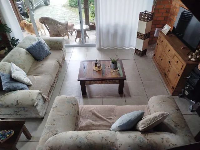 Vende-se conjunto de sofá 