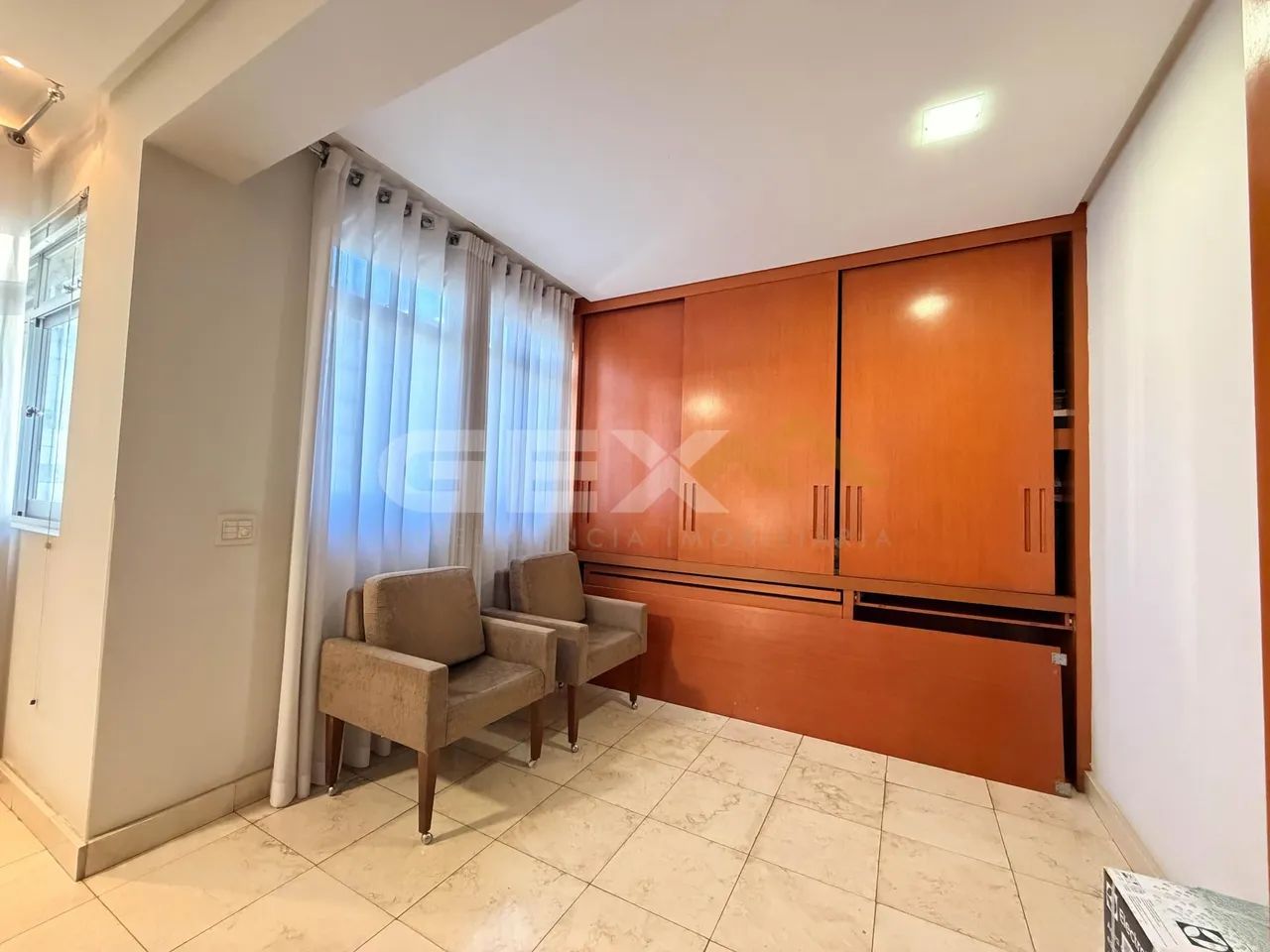 Apartamento à Venda com 04 Quartos no Centro de Divinópolis MG. - Foto 3