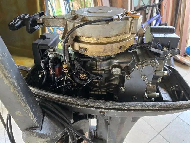 Motor Suzuki 2T 15hp - Foto 7