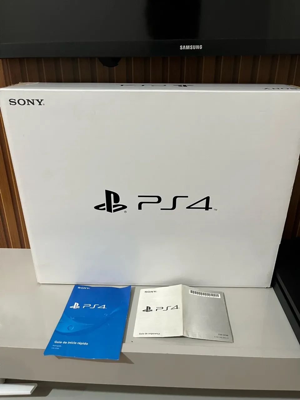 PS4 SLIM 1TB