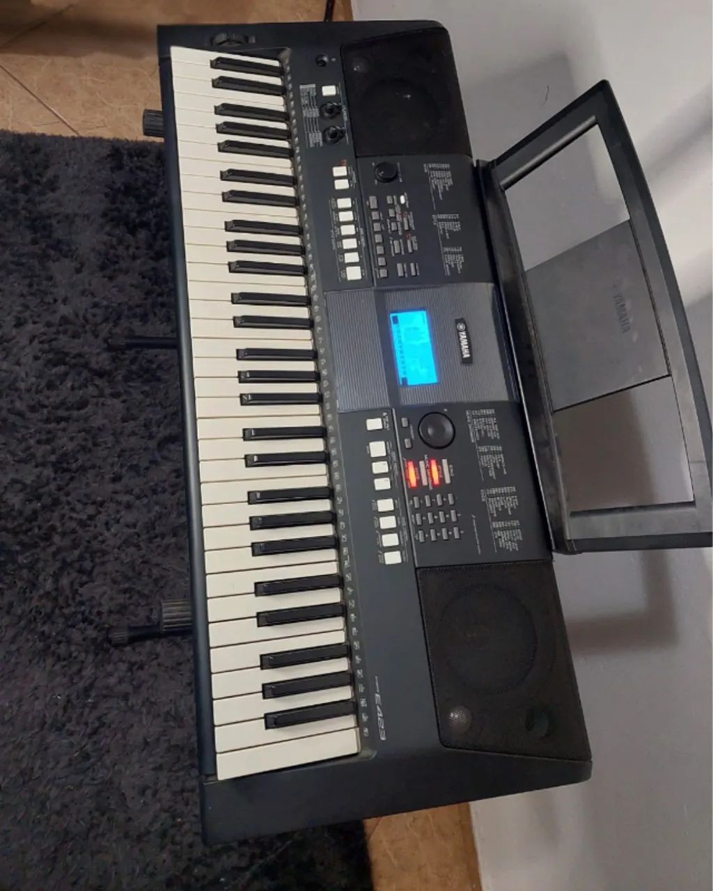 Teclado Yamaha Psr e423 - Foto 2