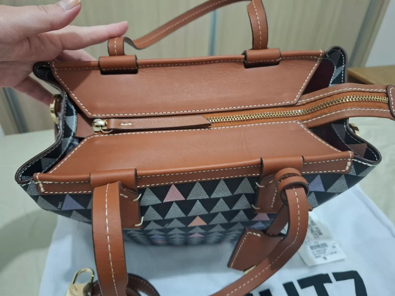 Bolsa schutz triangle original  - Foto 4