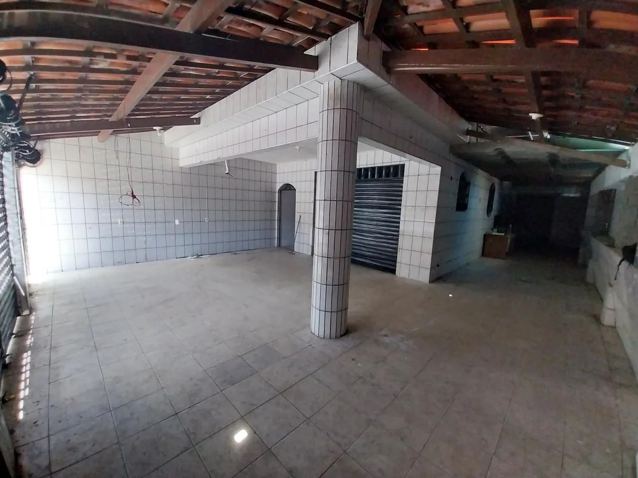 (LJ2290) Loja localizada próximo a Av. Francisco Sá, medindo 200m² - Foto 4