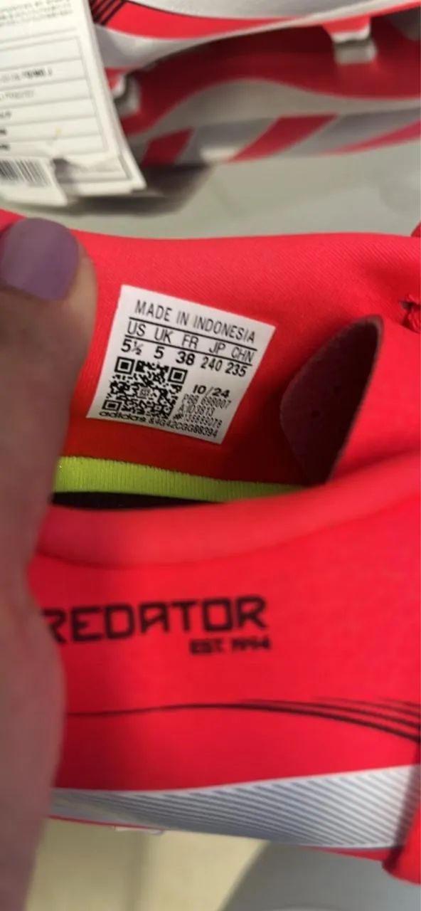 Chuteira adidas  - Foto 2