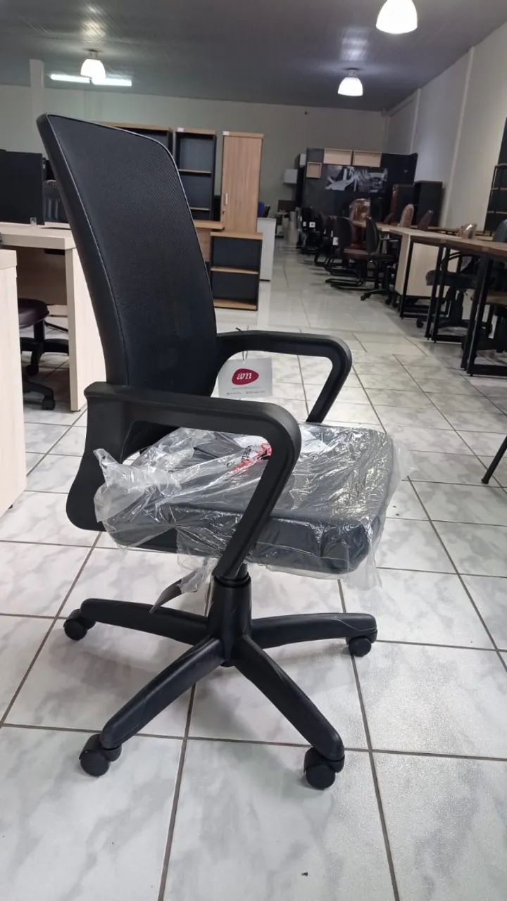 Cadeira em tela - Foto 5