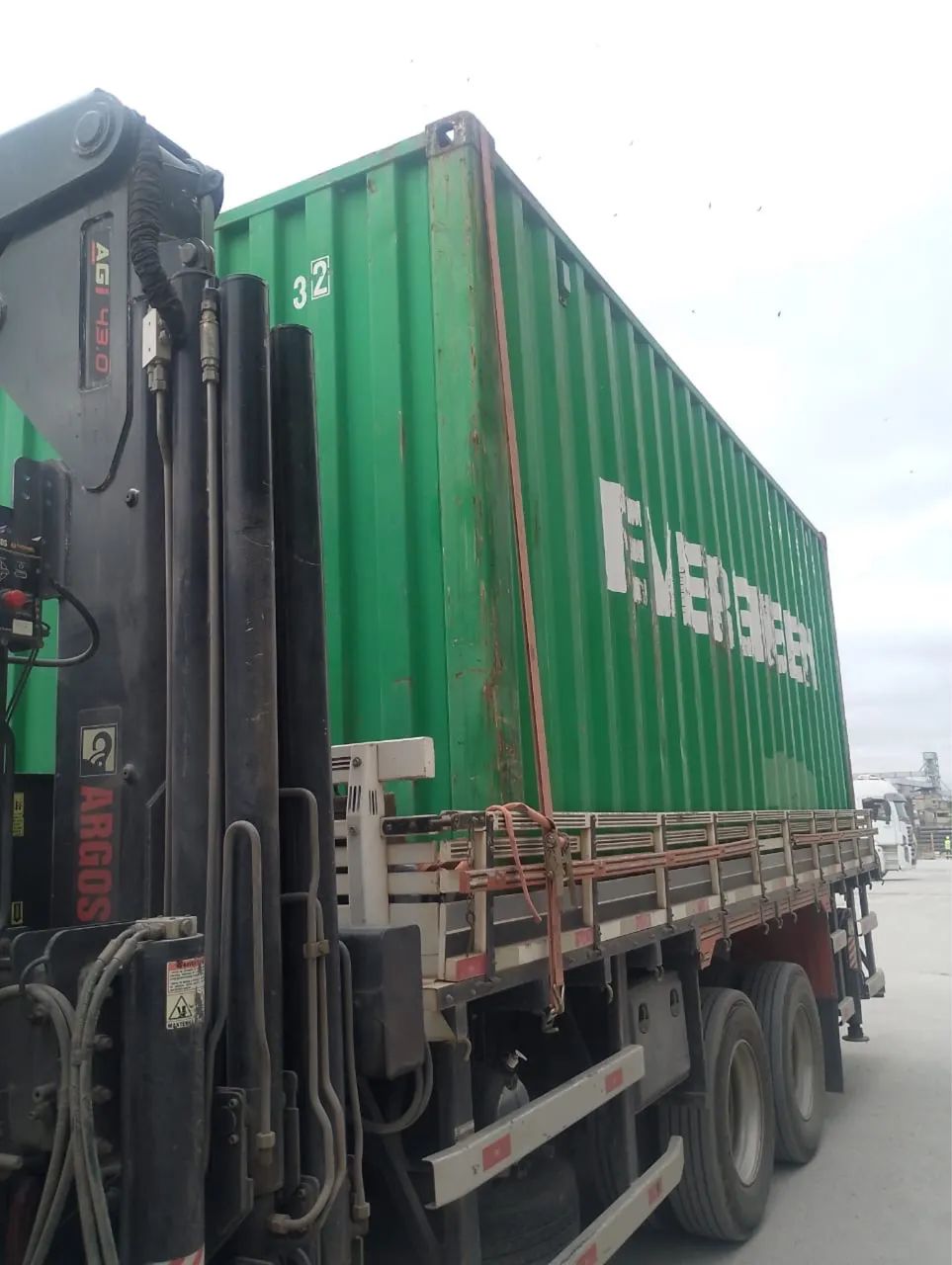 Container vistoriado bom - Foto 5