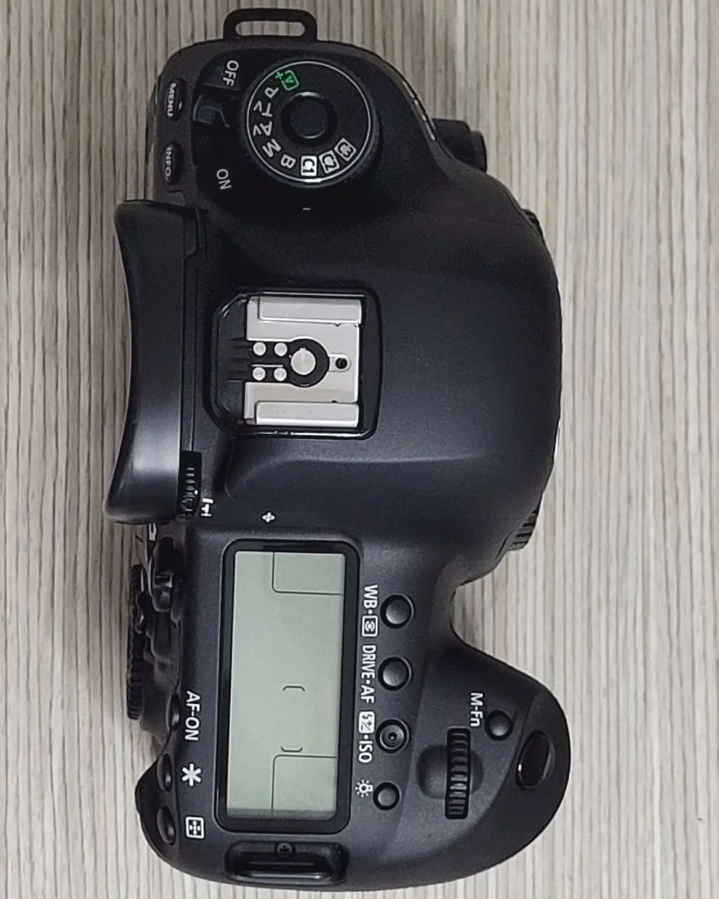 Cânon 5D Mark IV NOVA! 8MIL CLIQUES  - Foto 3