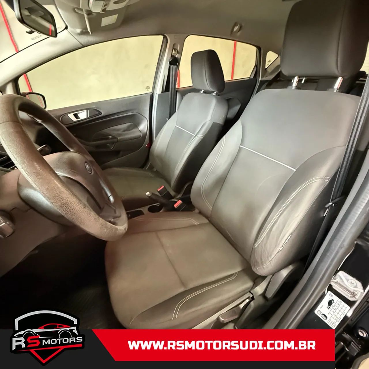 Ford Fiesta 2017 - Foto 5