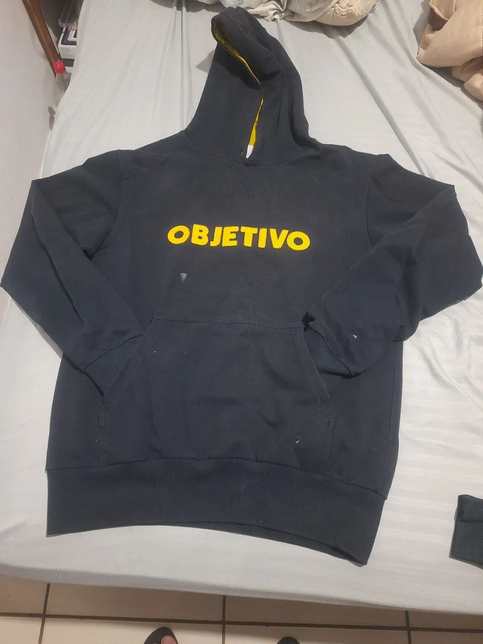 Blusa de moletom do Colégio Objetivo