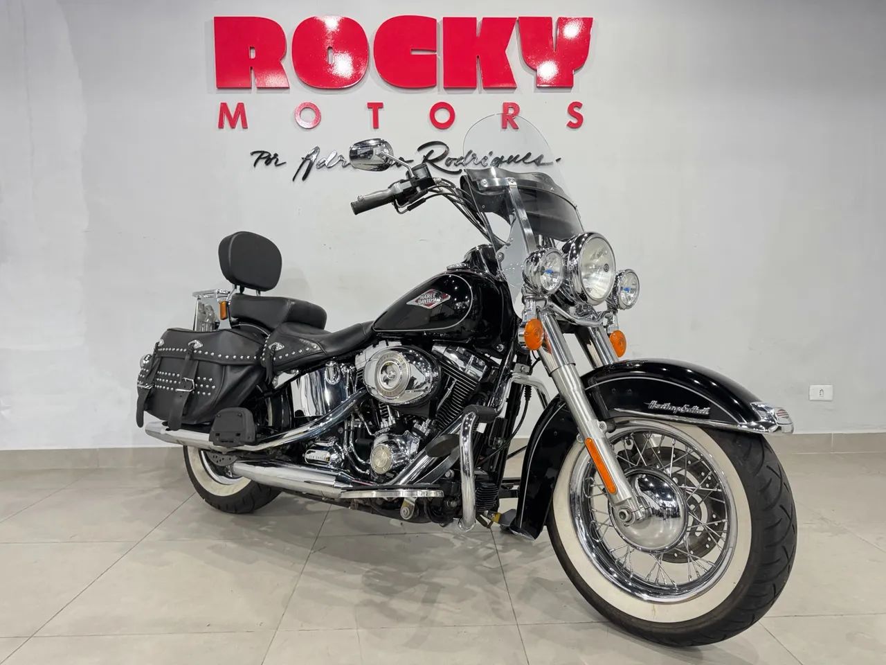 Harley-Davidson HERITAGE CLASSIC FLHC/FLHCS