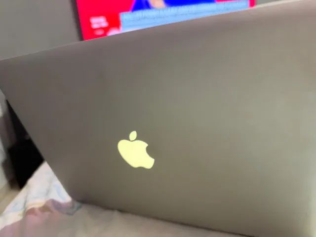 MACBOOK PRO 2011 - Foto 2