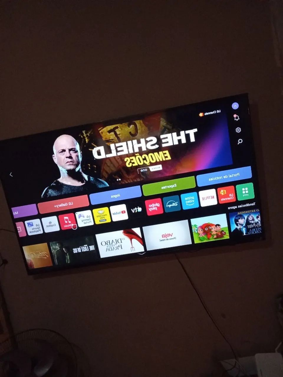 Tv 55 LG Smart nova praticamente 