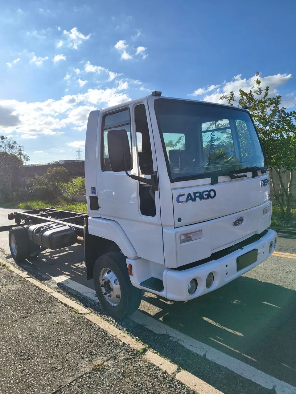 FORD CARGO 815 *TROCA E FINANCIA* - Foto 3