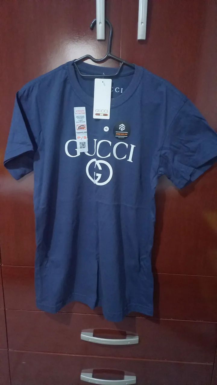 Camiseta azul marinho nova. Tamanho P - Foto 2