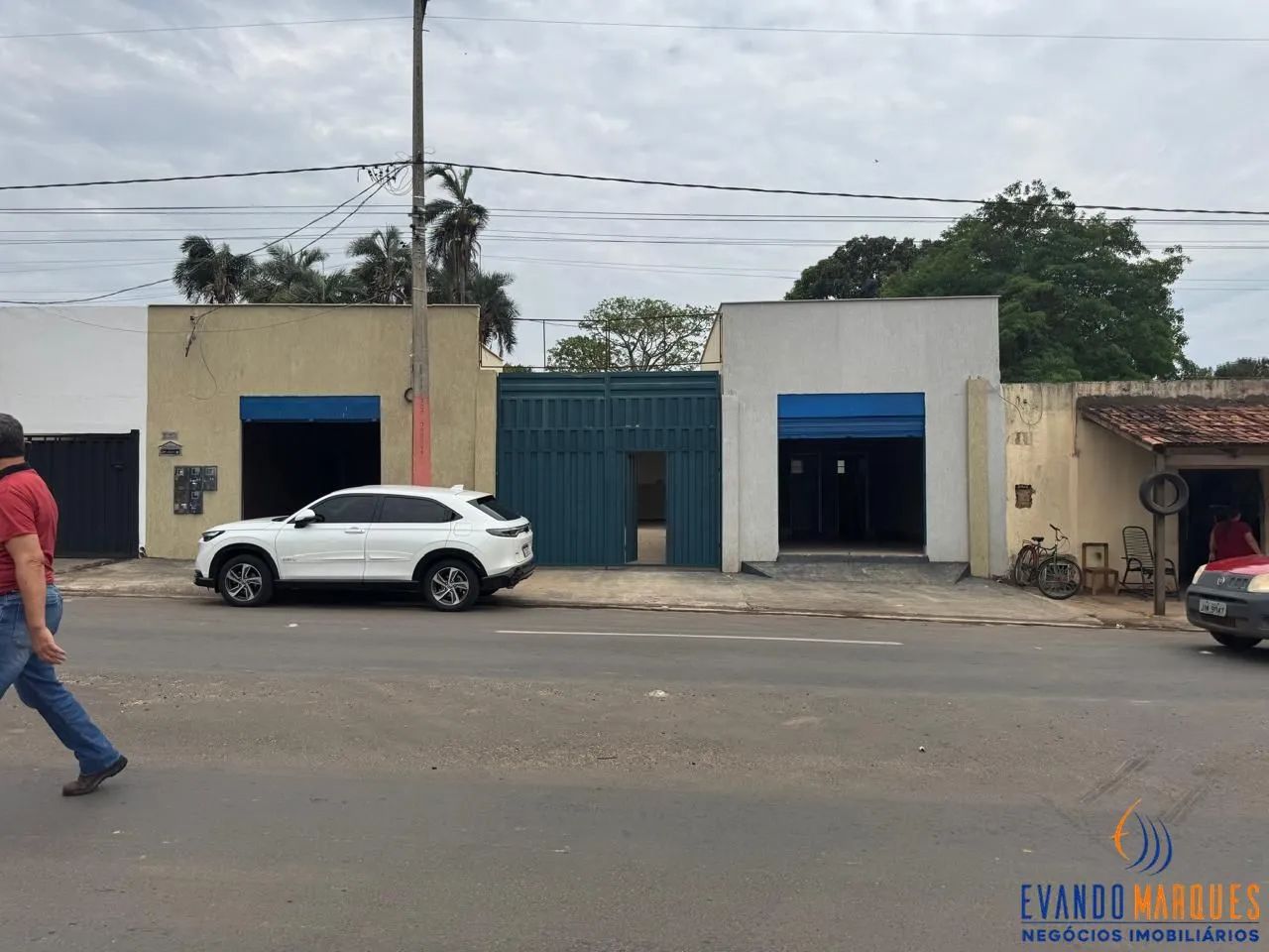 Sala Comercial 2 dormitórios à venda Centro Aragoiânia/GO