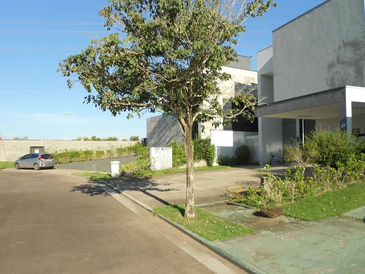 EXCELENTE CASA DE ALTO PADRÃO NO ALPHAVILLE. - Foto 2