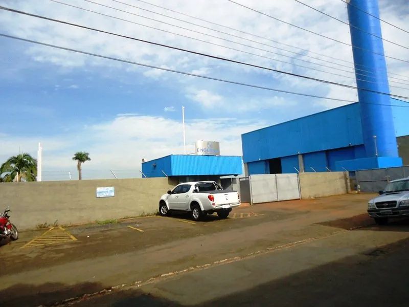 Comercial Galpão em São Carlos