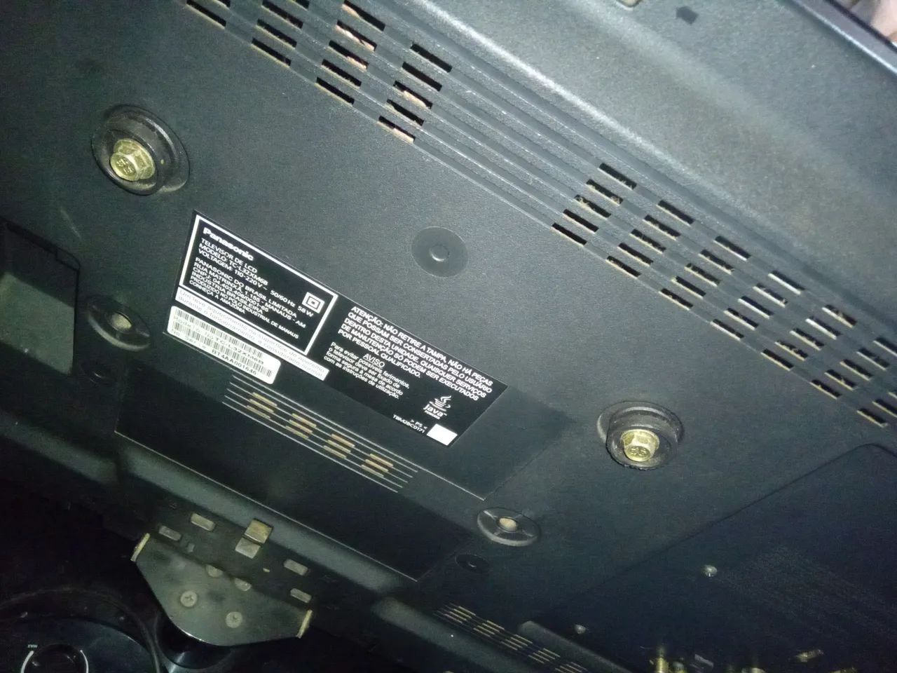TV Panasonic 32 Polegadas LED (Modelo TC-L32XM6B) - Perfeito Estado - Foto 2