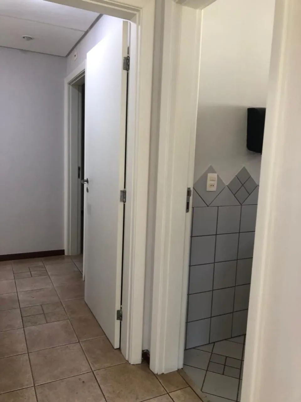 Casa Comercial para locação, Vila Ipiranga, Londrina, PR - Foto 8