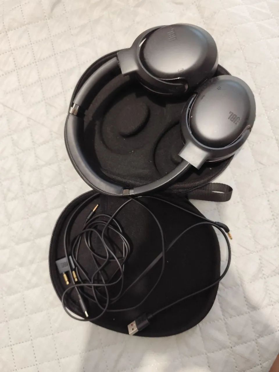 JBL Tour One M2 - Fones de Ouvido - Jardim das Flores, São Paulo