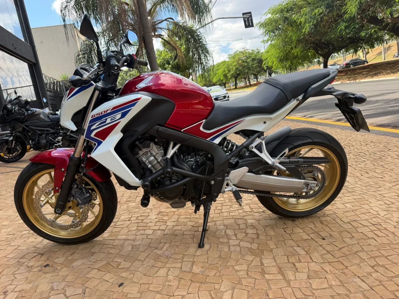 HONDA CB 650 F ABS - Foto 5