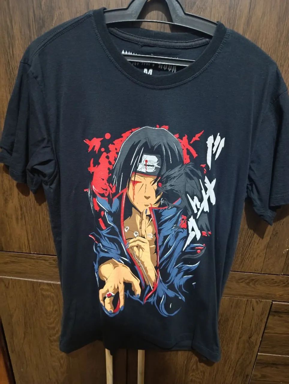 Camiseta itachi