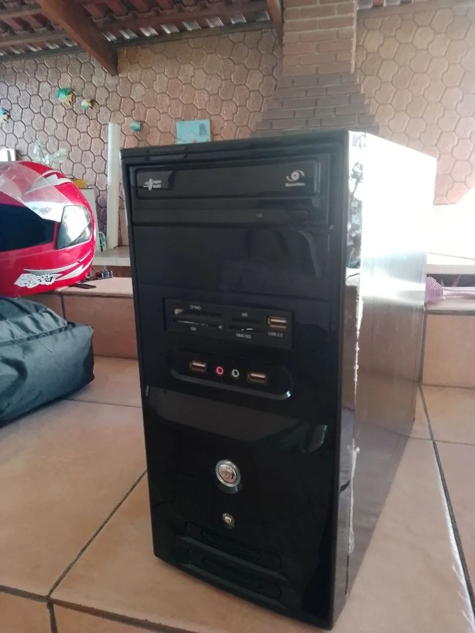 Gabinete mini ATX excellent