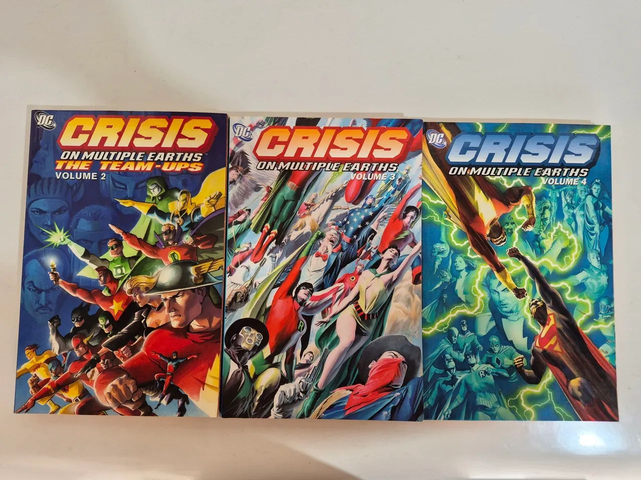 Crisis on Multiple Earths - DC