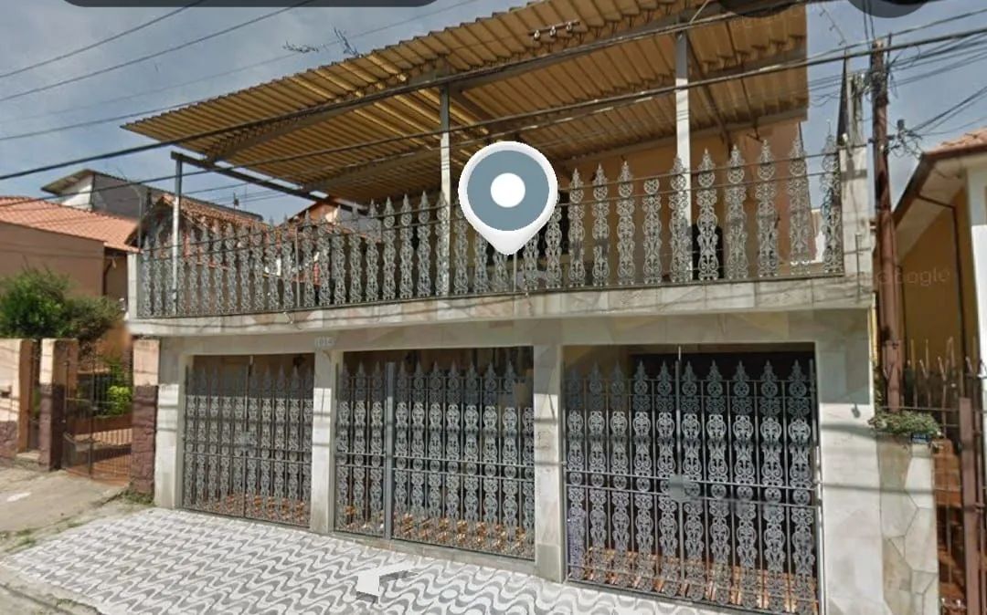 Casa no sacoma com entrada comum para 2 casas