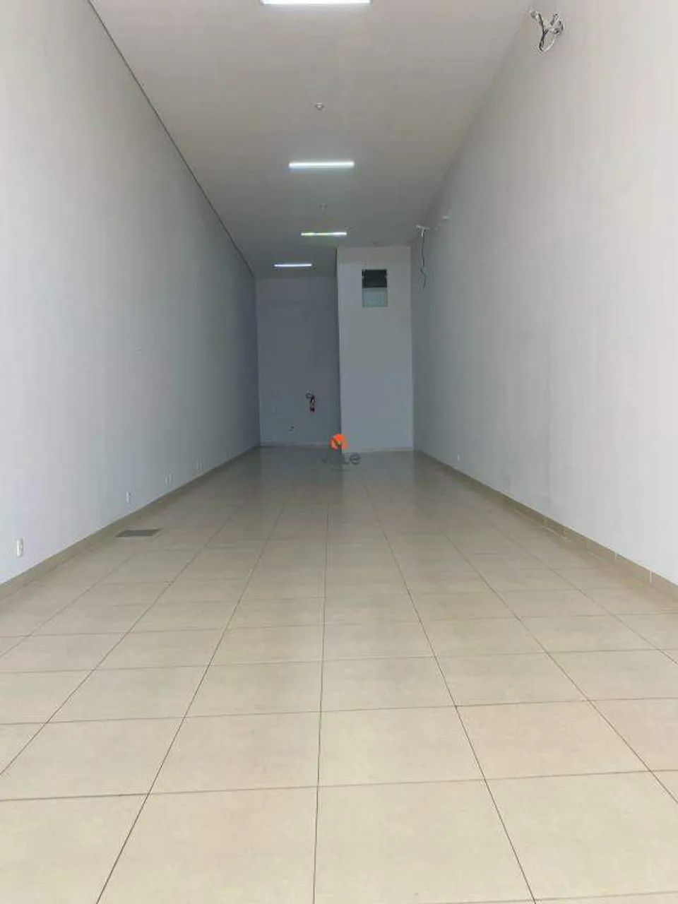 SALA COMERCIAL PARA LOCAÇÃO | 104 SUL - Foto 4