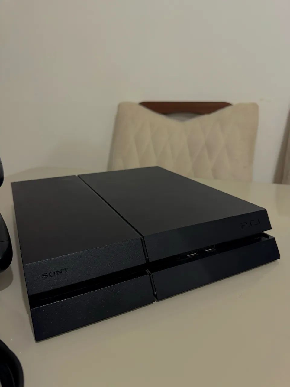 Ps4 super conservado completo