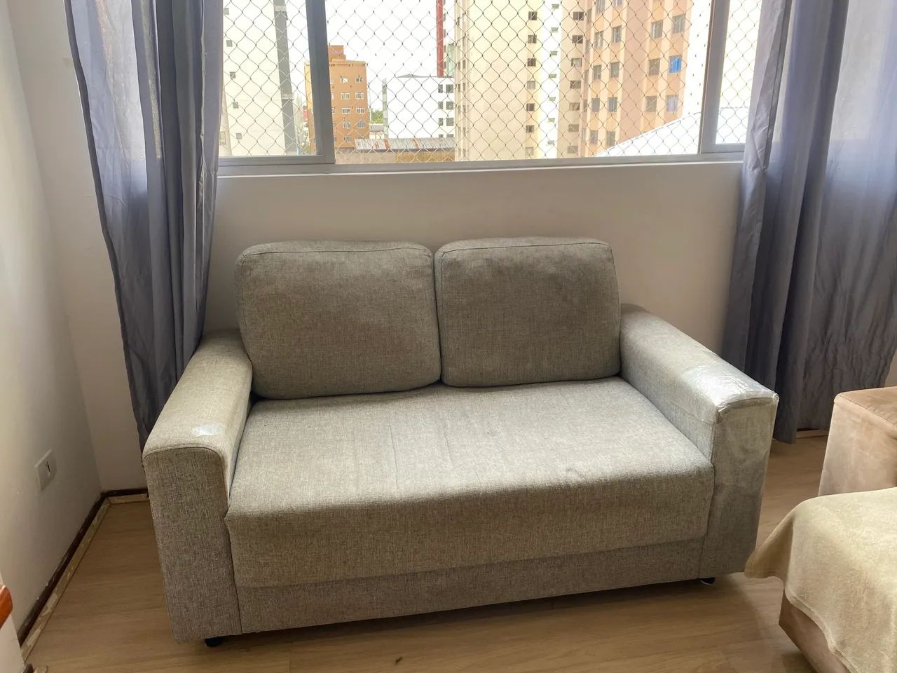 Sofá dois lugares 