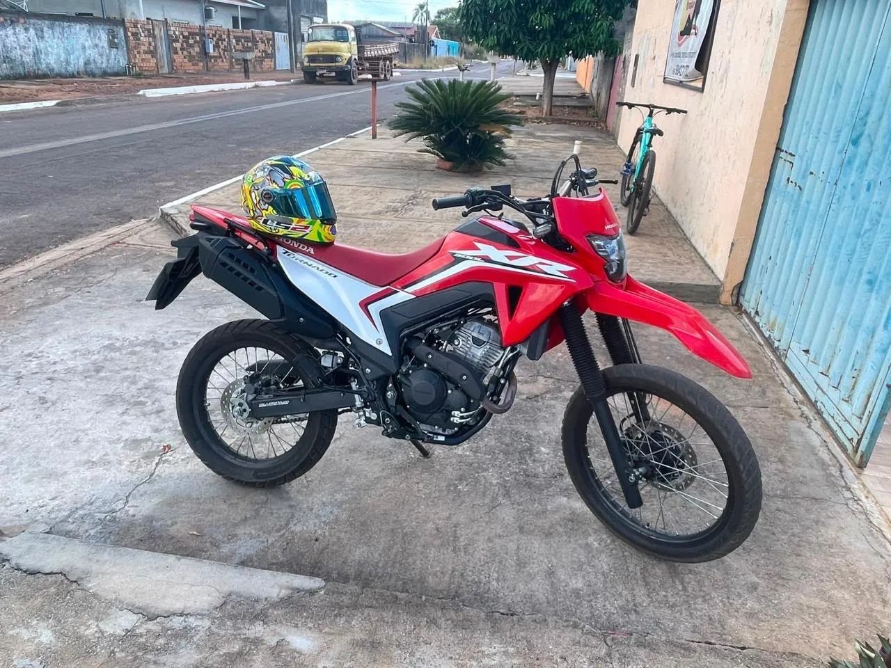 XR 300l TORNADO - Foto 4