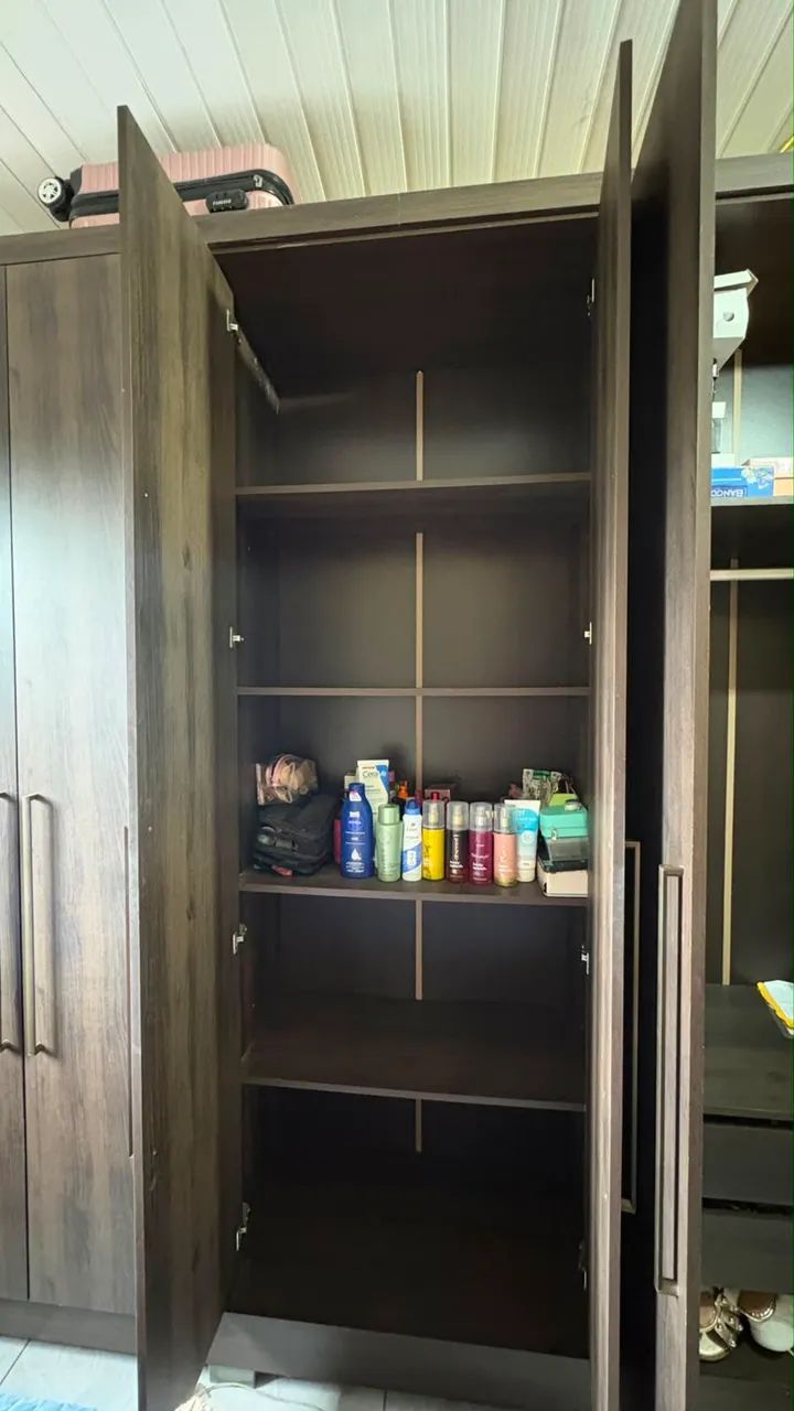 Vendo guarda-roupa 
