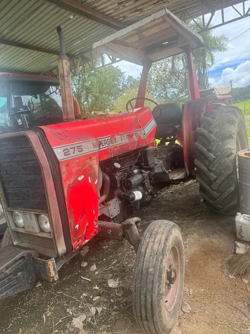 Trator 275 MF ano 94