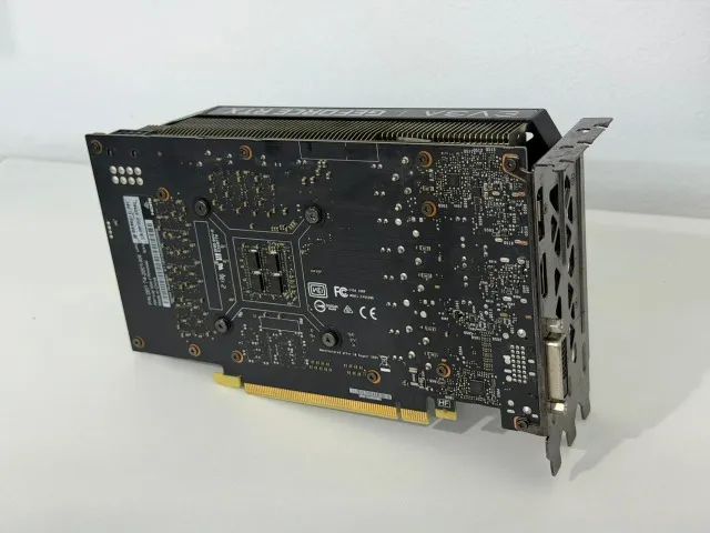 RTX 2060 6Gb EVGA 2x - Foto 2