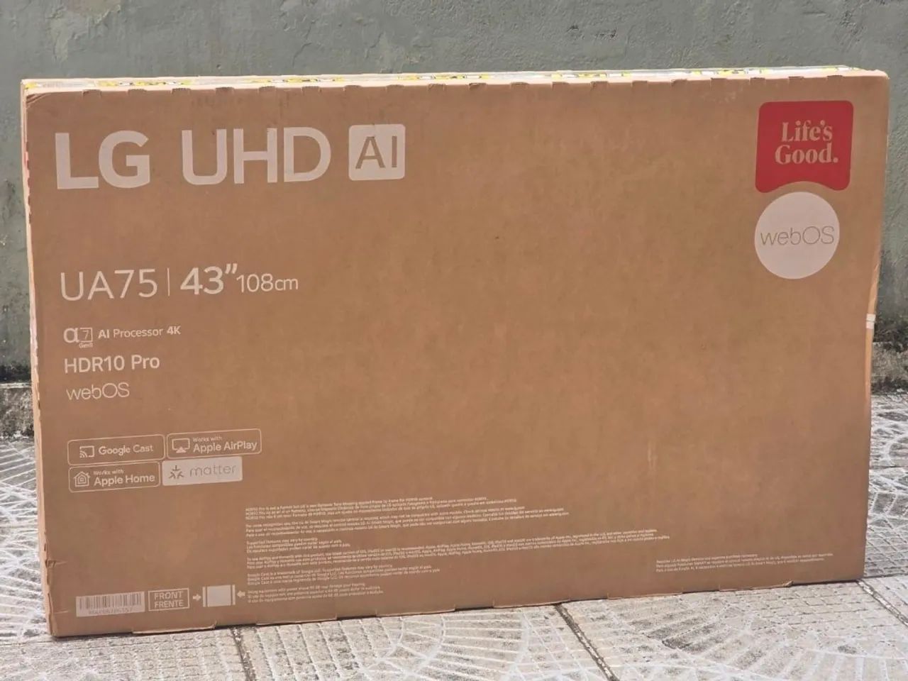 Smart TV LG 43 UHD 4K LACRADA  - Foto 2