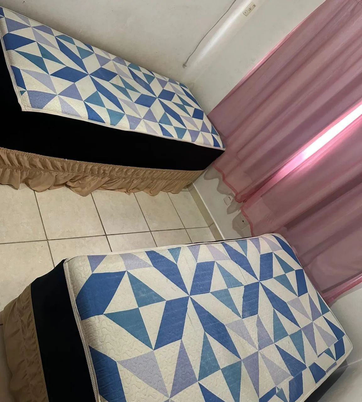 Cama de solteiro ótima - Foto 2
