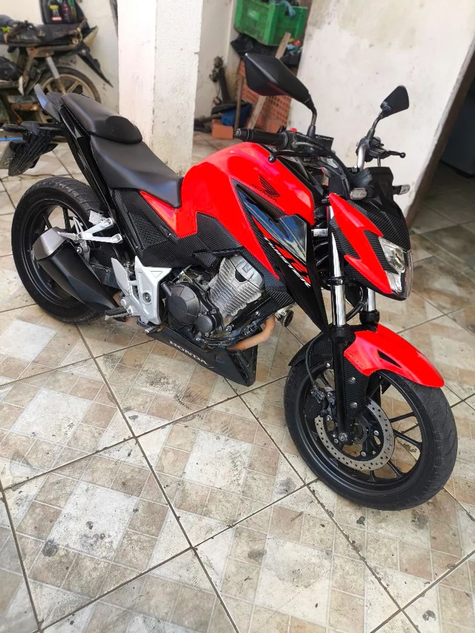 Cb Twister 300f ABS  - Foto 2